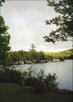 Relax and refresh your spirit on a beautiful lake surrounded by modern comfort. Enjoy your vacation at Birch Point Campground & Cottages, Pleasant Lake, just
off I-95 in Island Falls, Maine.