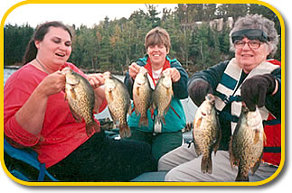 Fishing at LaBelles Birch Point Camp, Devlin Ontario on Rainy Lake